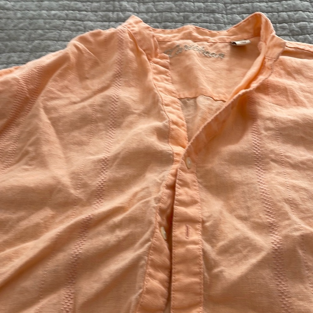 Caribbean Linen Shirt with adjustable sleeve
